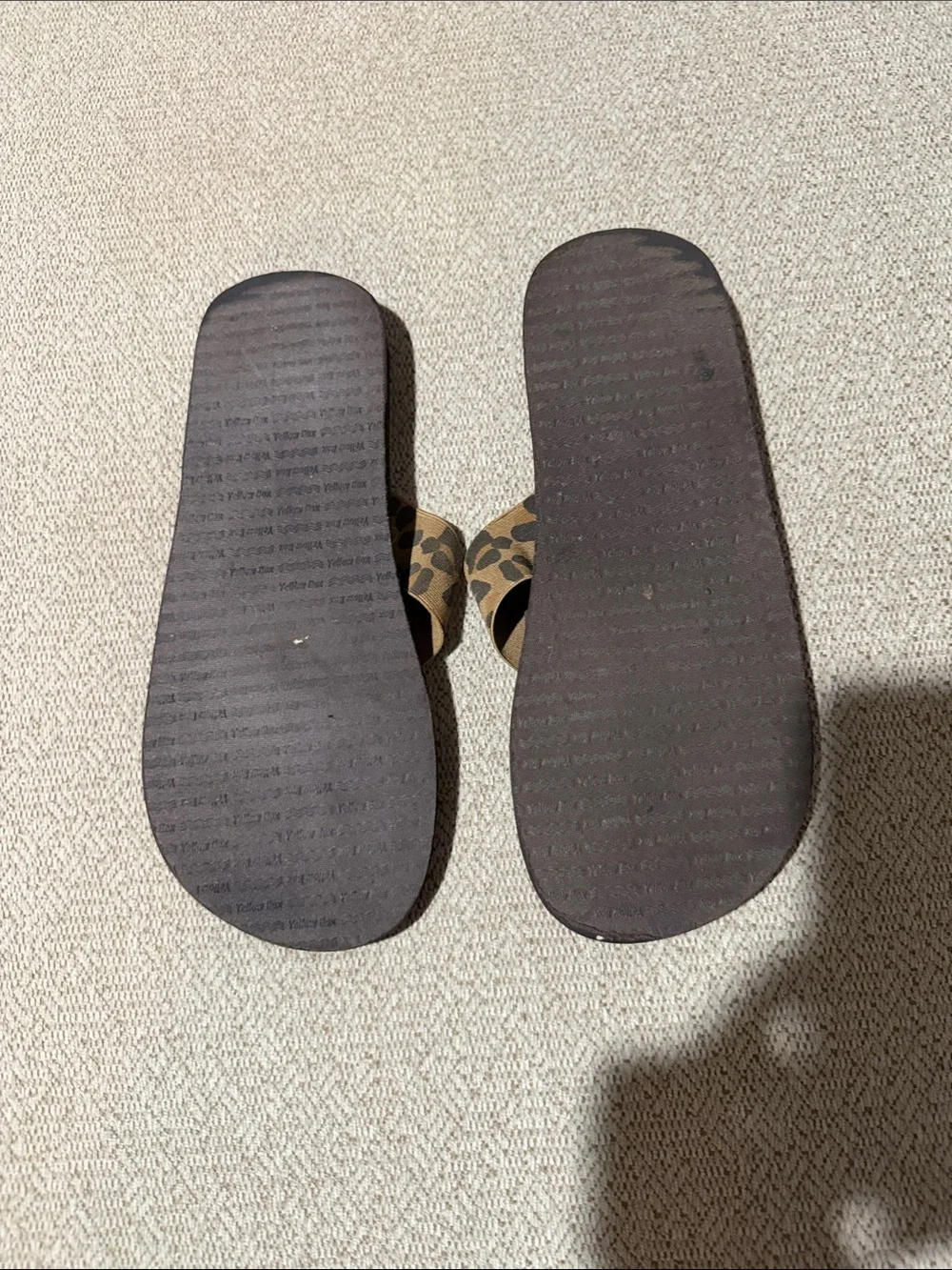 Yellow Box Leopard Print Brown and Black Flip Sandals - Picture 2 of 2